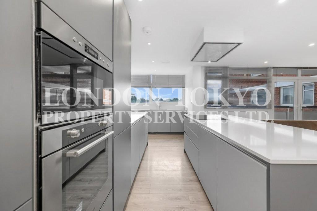 Embassy Lodge, Regent's Park Road N3 :: London-Tokyo Property Service